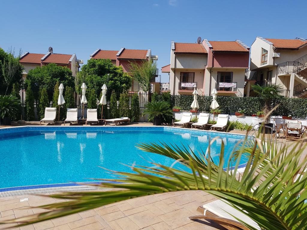 Aparthotel Aria Complex Sveti Vlas Exterior foto